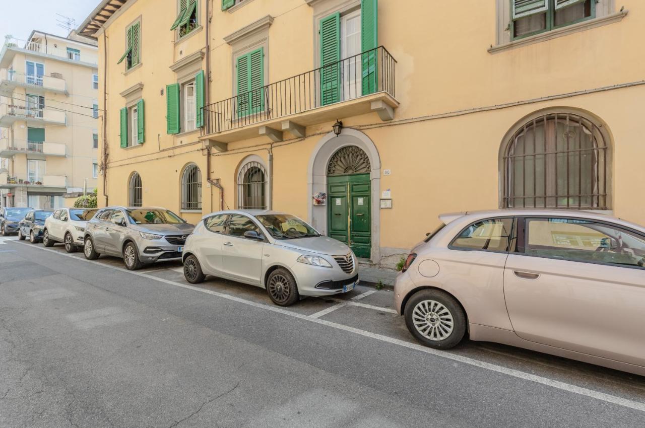 Tuttomondo Central Flat With Private Courtyard بيزا المظهر الخارجي الصورة